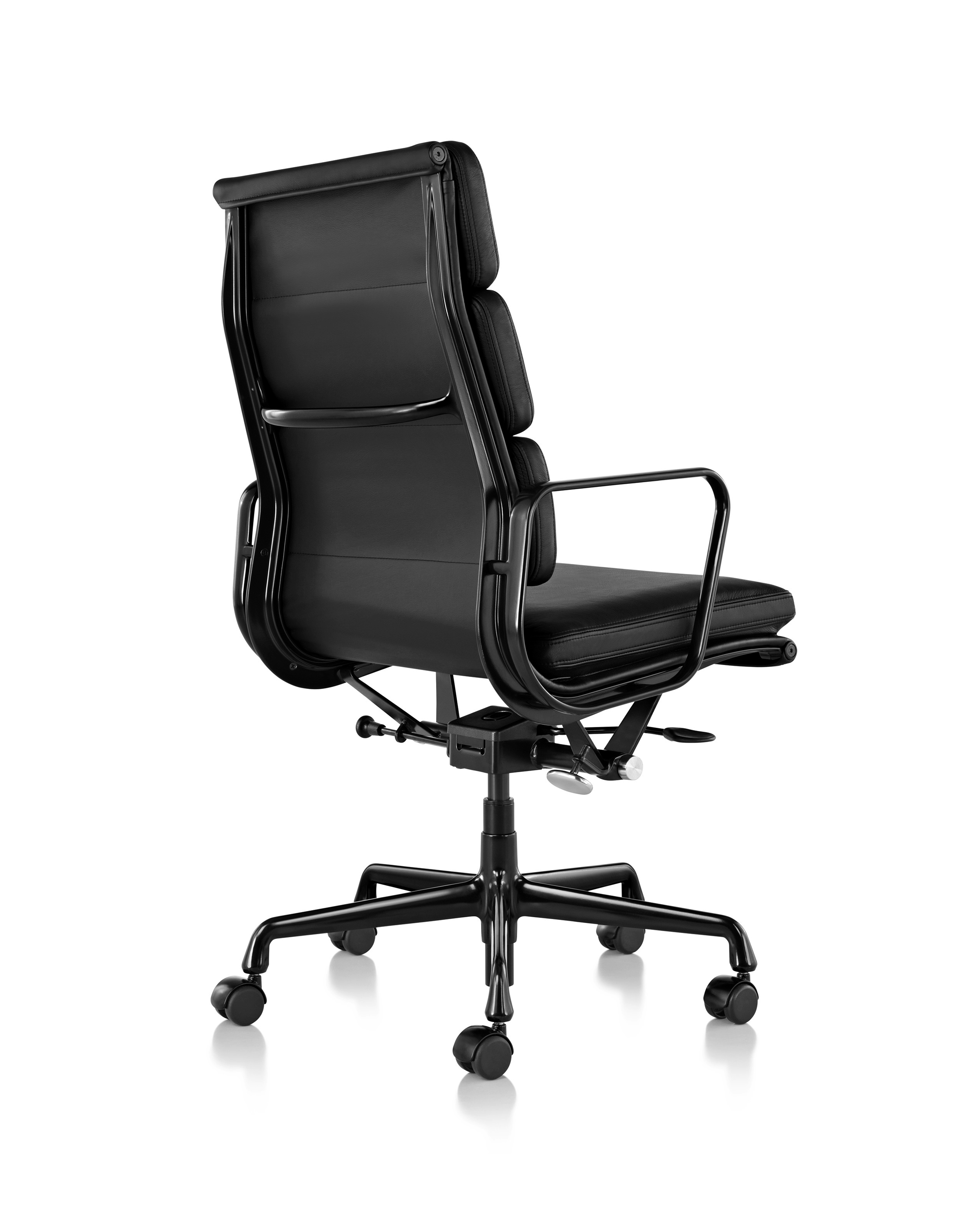 办公椅|现代真皮中班椅|办公安博网页版|安博anbo（中国）安博网页版|伊姆斯软包大班椅